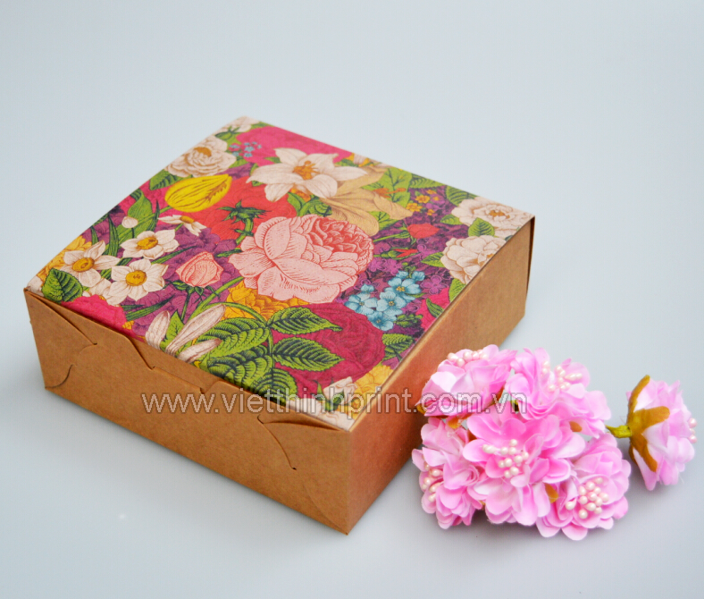 Hộp Bánh Trung Thu 46